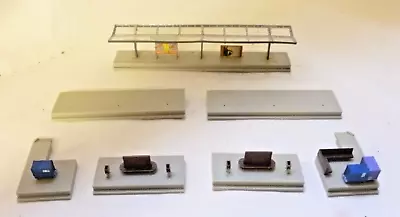 N Gauge Job Lot Station Platforms With Benches Trolleys Bins & Canopy Faller • £29.95