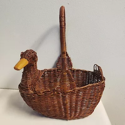 Vintage Duck-Shaped Wicker Basket With Handle Decor/Trinket Holder/planter Sm 8” • $12.99