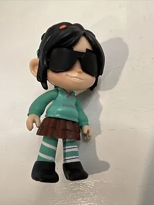 Thinkway Disney’s Wreck It Ralph Sugar Rush Vanellope Von Schweetz 3  In Figure • $12.99