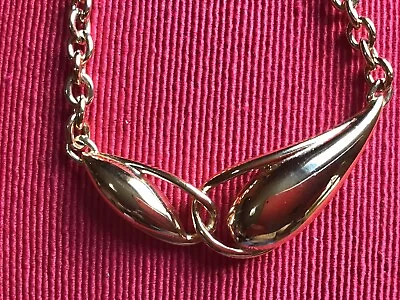 £12 • Buy Retro Gold Coloured Necklace By Trifari In Excellent Condition 