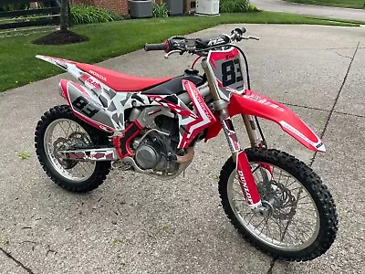 Dirt Bike. Red 2014 Honda CRF 450. Barely Used Solid Condition. Garage Kept.  • $4500