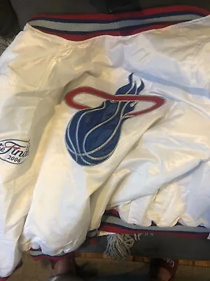 Miami Heat Finals Jacket 2006 Worn Like 3 Times • $120