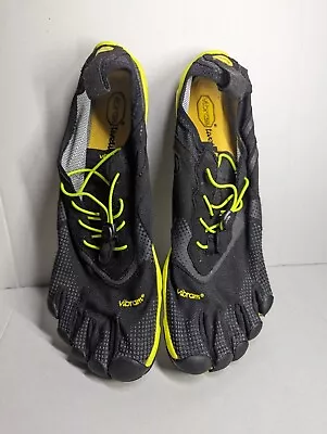 Vibram FiveFingers Mens V-Run US Size 11.5-12  Euro 46 Barely Used Excellent! • $46