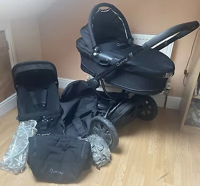 Quinny Buzz Dreami Combi Pram & Pushchair • £100