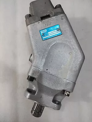 VOLVO  HYDRAULIC PUMP  VOLVO Tipper Truck Excavator Wheel Loader F01-080-R---000 • $332.23