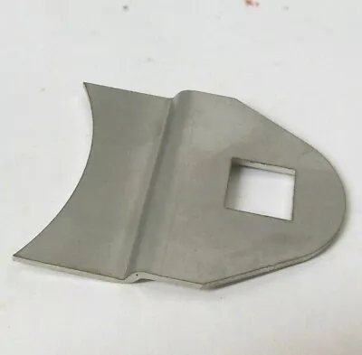 $8.50 • Buy John Deere Corn Head Stripper Plate Bracket Hxe34053