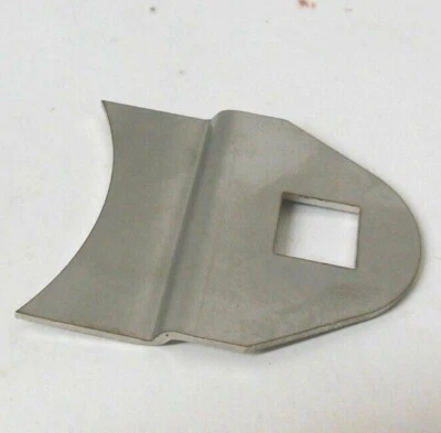 $8 • Buy Nos John Deere Corn Head Stripper Plate Bracket Hxe34053