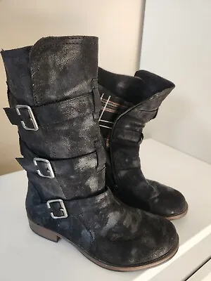 Moto Style Boots Distressed Look Womens 8.5 Lined  • $23.99