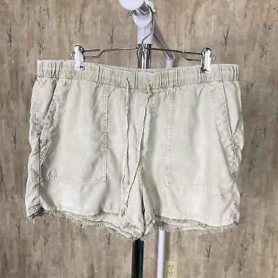 Anthropologie Cloth & Stone Pull On Sage Green Chambray Shorts Medium Raw Hem • $17.95