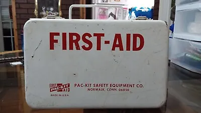 PAC-KIT SAFETY EQUIPMENT CO. 10 Unit First Aid Kit Metal Case Vintage #5001 • $33.15