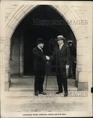 1925 Press Photo W L McKenzie King Prime Minister Of Canada And Milton Sills • $19.99