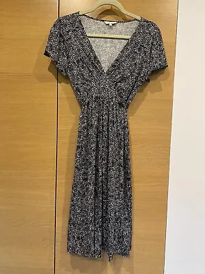 £10 • Buy Kew 159 Dress 12 