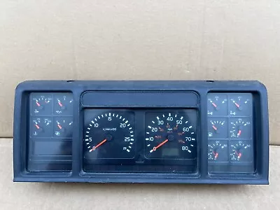 1999-2001 Volvo VNL Speedometer Instrument Cluster - Used • $1525