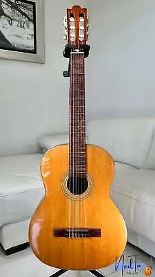 Yairi B2 Handmade Classical Guitar (1965) • $2123.22