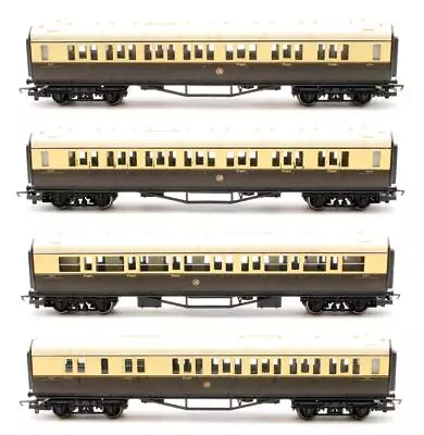 Hornby 'oo' Gauge Rake Of 4 Assorted Gwr Chocolate/cream Coaches • £39.50