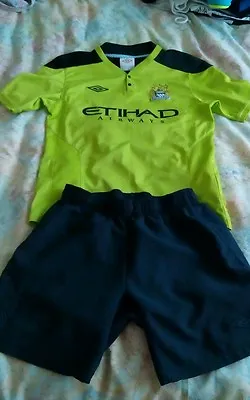 Manchester City Football Kit Shirt+shorts Size MB Umbro • £14.99