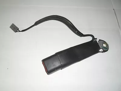 1999 - 2004 Ford Mustang GT Base Driver's LH Front Black Seat Belt Receiver 03 • $27.77