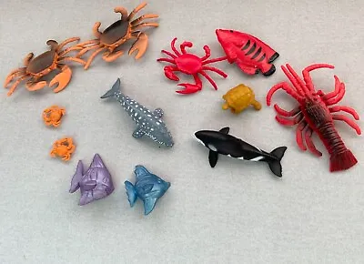 VINTAGE 90’s MIXED LOT OF 12 PLASTIC CRABS WHALES FISH TURTLE LOBSTER SEA LIFE • $6.75