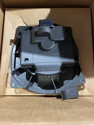 Volvo 85104207 Sleeper Blower Motor • $1