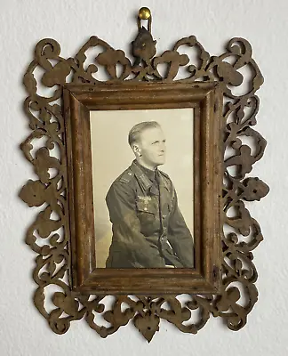 Antique Forest Wood Carved Military Portrait Picture Memory Frame 6  • $89.99