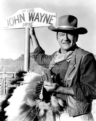 $7.98 • Buy John Wayne On The Set Of  El Dorado  - 8x10 Photo (nn-037)