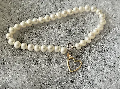 Vintage 10K Yellow Gold Signed PPC Genuine Pearl Heart Charm Bracelet • $96