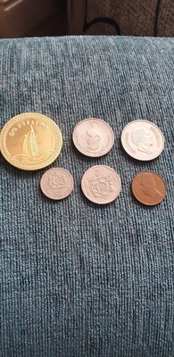 £3.99 • Buy The Hashemite Kingdom Of Jordan 100 Fils + 4 More Coins Of Arabic Country+ Medal