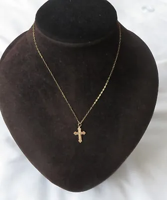 9ct 9 Carat Gold Cross Necklace - Ultra Lightweight 0.8g • £27