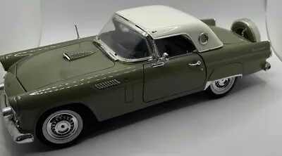 Motor Max 1956 Ford Thunderbird Green (Camo) American Class 1/18 Scale • $16.99