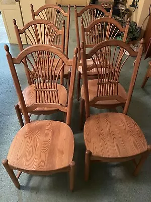 Pennsylvania House Dining Room Table And Chair (6) Set • $800