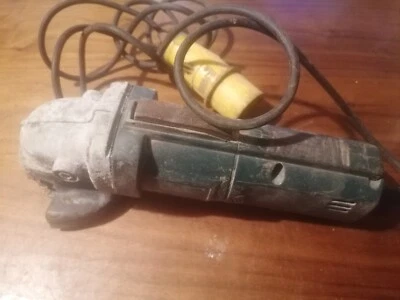 £10 • Buy Makita Bosch Angle Grinder 110v 