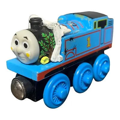 Thomas The Train Wooden Thomas Comes To Breakfast Magnetic.  • $7.50