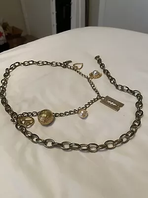 Moschino Redwall Chain Belt • $250