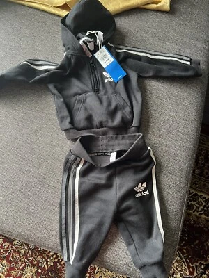 $30 • Buy ADIDAS Black White Adicolour Superstar SST Tracksuit Jacket Pants Set S 7 8