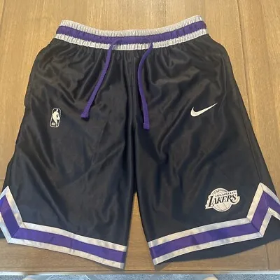 LOS ANGELES LAKERS NIKE COURTSIDE NBA SHORTS 'Chrome' S Dri Fit BN Without Tags • £49.09