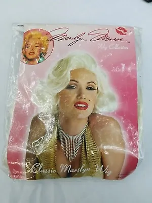 Marilyn Monroe Adult White Halloween Costume Wig • $5