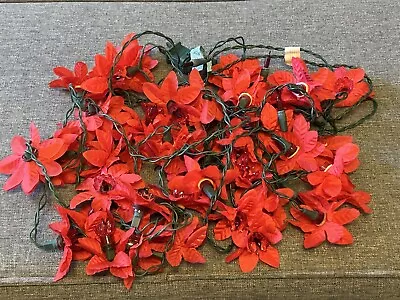 Vintage Poinsettia Lights EUC Lots Of Red Lights Plastic & Fabric Flower Plugin • $13