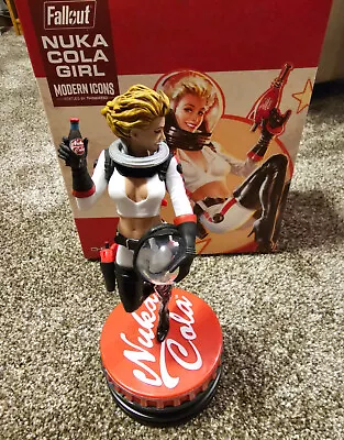 Fallout 4 Nuka Cola Girl #3 Modern Icons Statue Figure Limited Edition ThinkGeek • $200