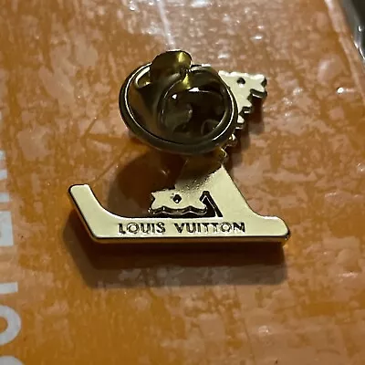 Louis Vuitton Gold Lapel Pin Brooch 1” + Pouch 1pc • $70