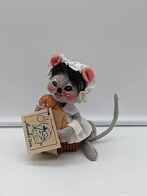 Vintage 1997 Annalee Mobilitee Dolls 7  Pilgrim Girl Mouse Posable Fabric Plush • $21