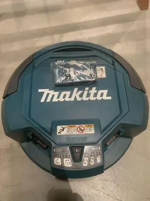 Makita RC200DZ Robot Vacuum Cleaner 18V Body Only No Battery Used  • $597.88