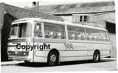 Wallace Arnold WA MNW346F Leyland PSU Plaxton Coach B&W Bus Photo • £1.10