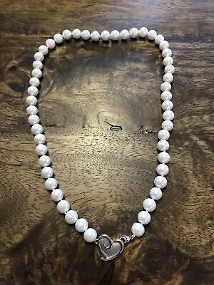 Vintage Mary Kay Signed Glass Pearl Knotted Necklace With Heart Clasp/Pendant • $24
