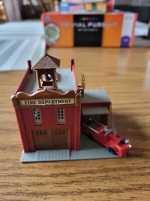 N Scale Old Time Firehouse W/Fire Engine • $1.95