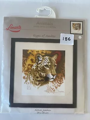 Lanarte Animals Cross Stitch Kit - Eyes Of Amber PN 0021207 • £20