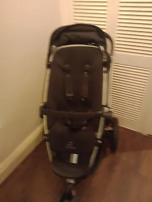 Quinny Buzz Maxi-Cosi Pebble And Isofix Base Good Condition  • £40