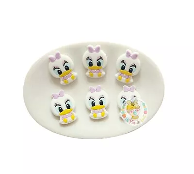 £3.25 • Buy 2 Pcs Daisy Shape Silicone Jewellery Beads Food Grade Quality