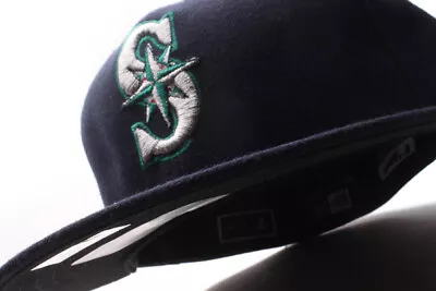 New Era Seattle Mariners MLB Game On Field Fitted Cap Black UV USA No Logo • $46.76