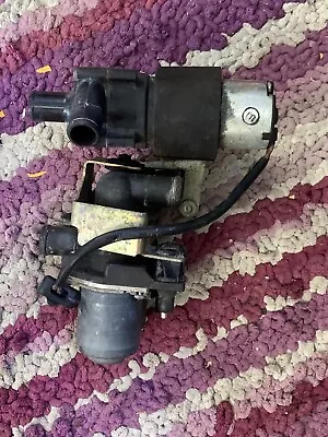 Mercedes SL R129 Heater Pump And Duo Valve 0008306584 + 0018351064 • $161.57