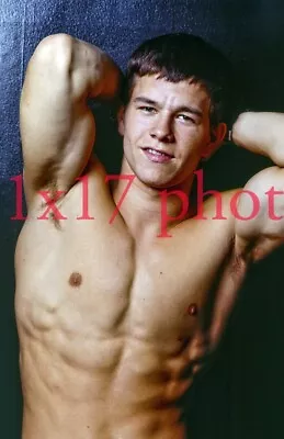 #7871MARK WAHLBERGBARECHESTEDSHIRTLESSmarky Mark11X17 POSTER PHOTO • $14.50